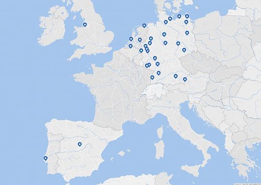 Europakarte mit Markierungen der teilnehmenden Zentren des TOFU-Registers.